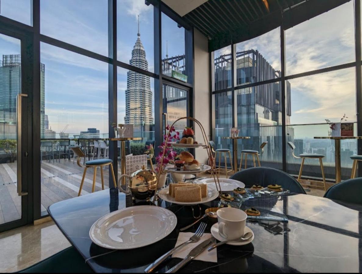Star With High View * Kuala Lumpur